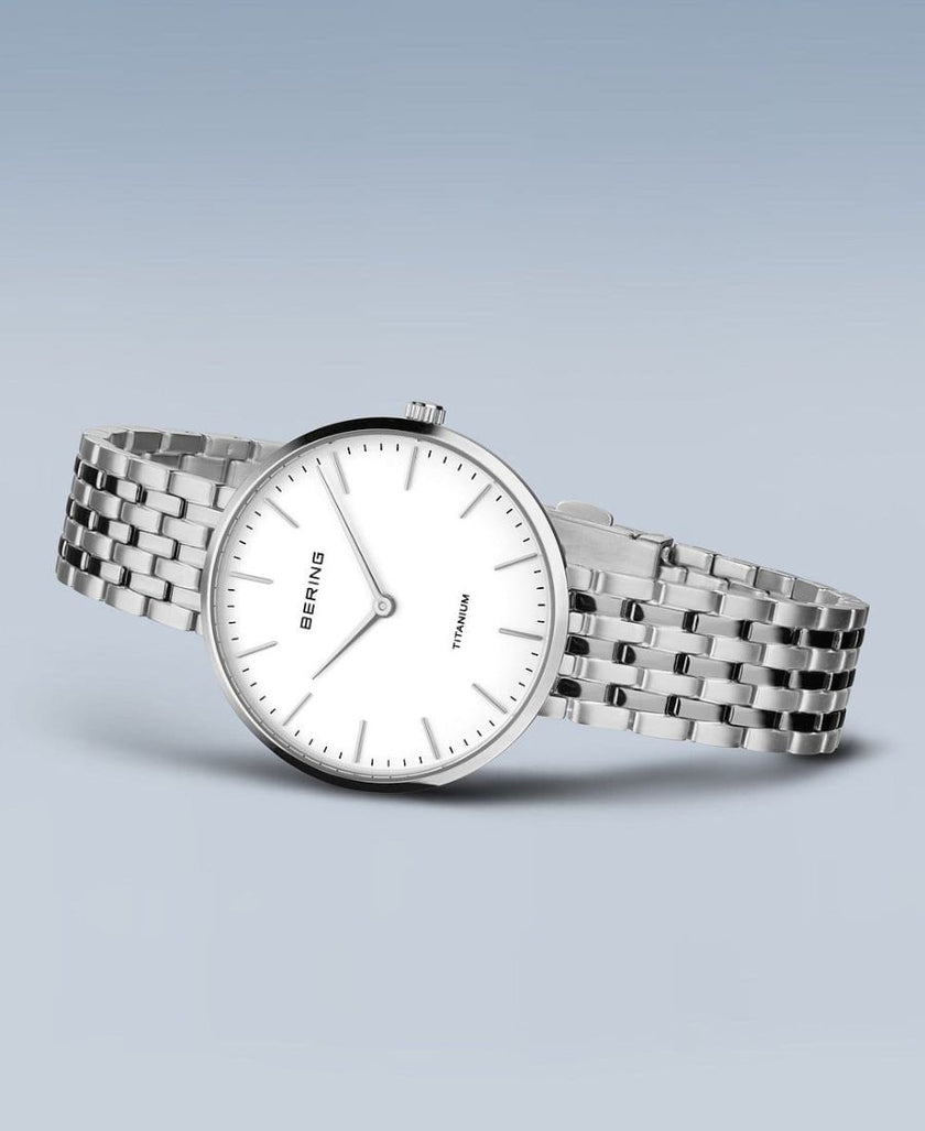 Bering Orologio Donna Titanium
